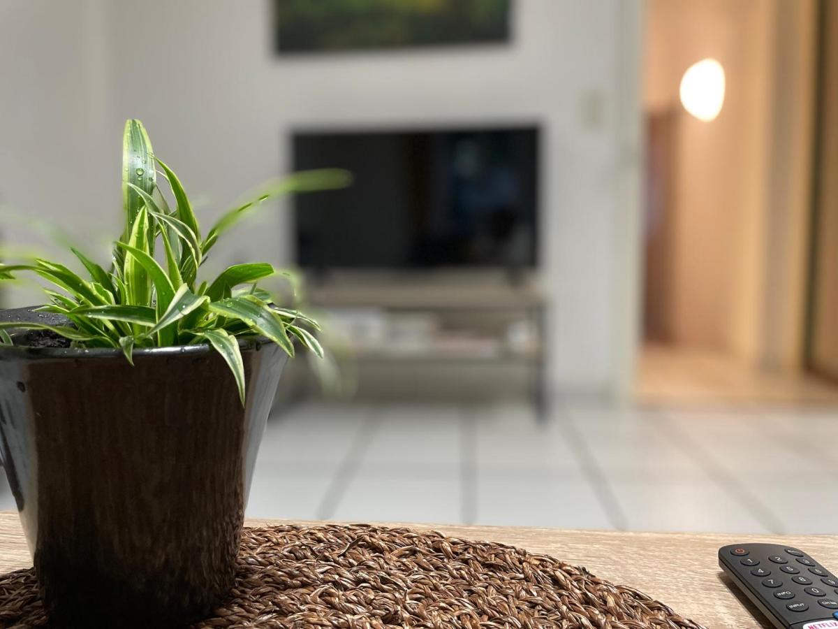 T2 Plein Centre Au 1Er Etage Avec Parking Prive Apartman Millau Kültér fotó